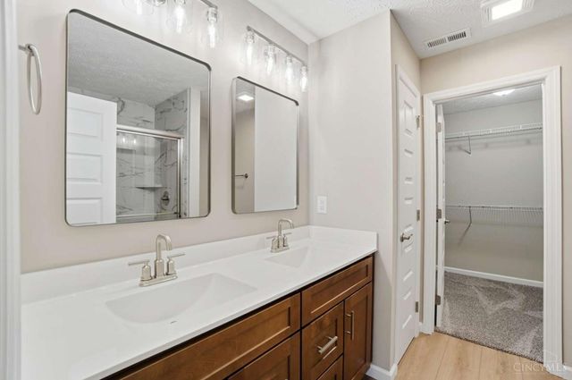 65 Timber Creek Drive, Carlisle, OH 45005