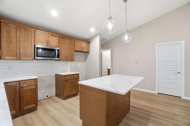 65 Timber Creek Drive, Carlisle, OH 45005