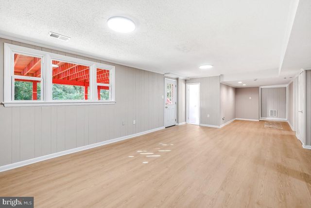 410 AQUA LYNN DR, Fort Washington, MD 20744