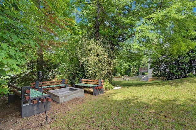 3139 Brookeview Lane NW, Kennesaw, GA 30152