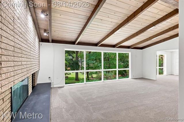 4966 Whispering Pine Lane, Bloomfield Hills, MI 48302