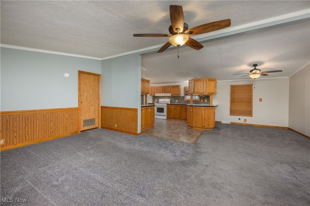 14486 Ardmore Drive, Alliance, OH 44601