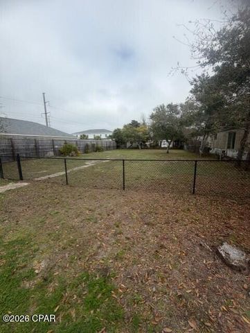 157 N Wells Street, Panama City Beach, FL 32413