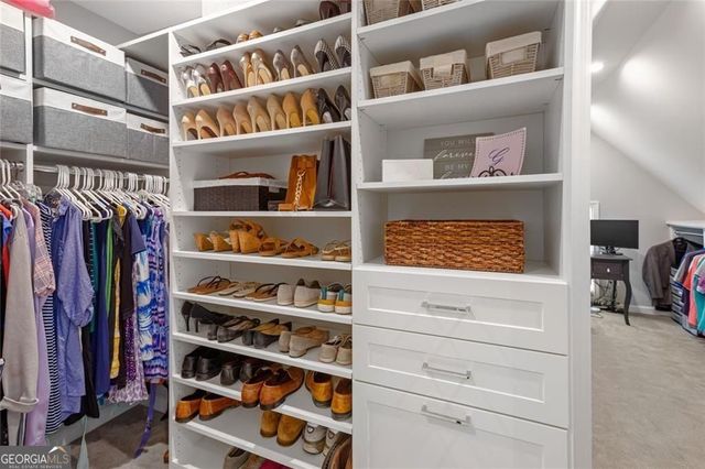 5346 Oxford Chase Way, Atlanta, GA 30338