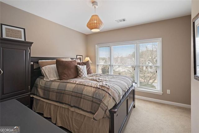 5346 Oxford Chase Way, Atlanta, GA 30338