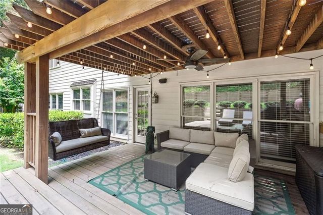 5346 Oxford Chase Way, Atlanta, GA 30338