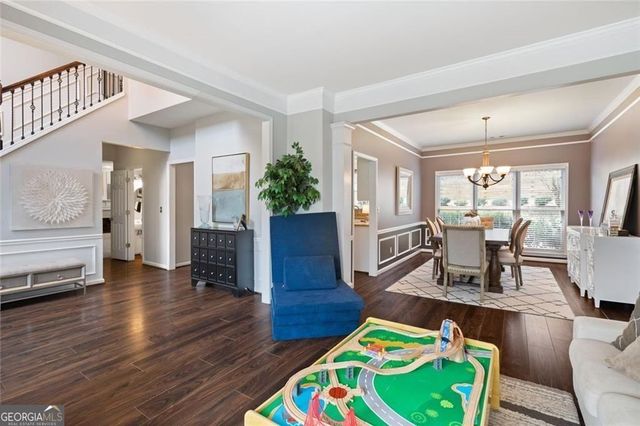 5346 Oxford Chase Way, Atlanta, GA 30338