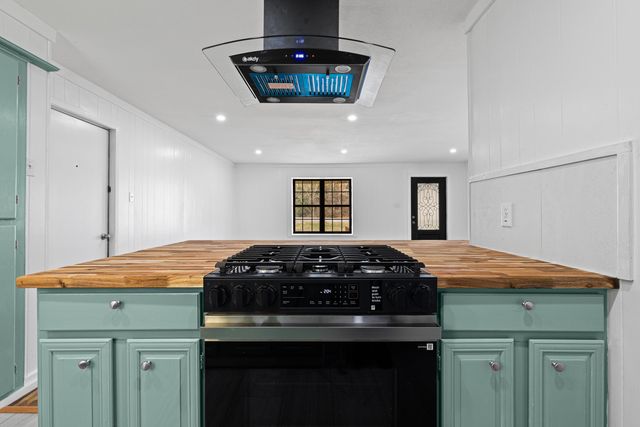 23611 Hwy 49, Jefferson, TX 75657