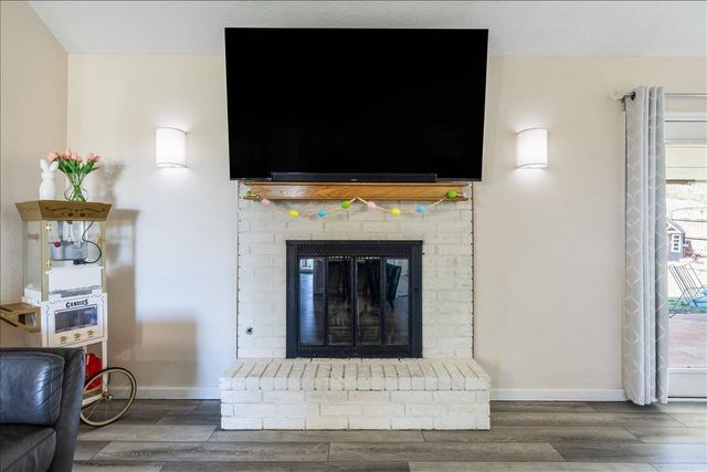 1423 SE Hillcrest Ave., Lawton, OK 73501