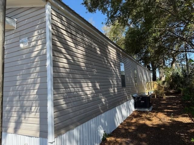 102 NE 13TH AVENUE, Chiefland, FL 32626