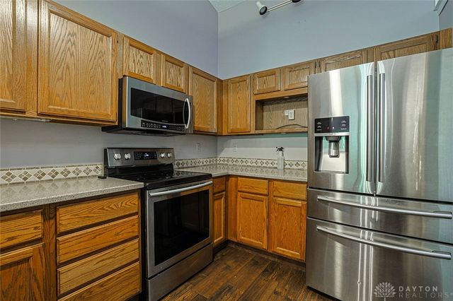 1047 Golfview Road 10, Middletown, OH 45042