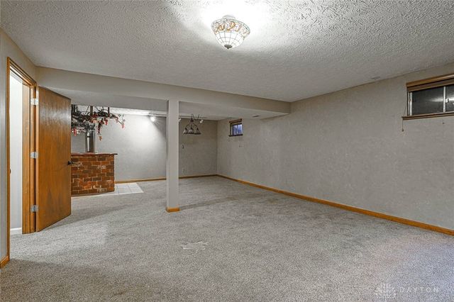 1047 Golfview Road 10, Middletown, OH 45042