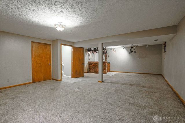 1047 Golfview Road 10, Middletown, OH 45042