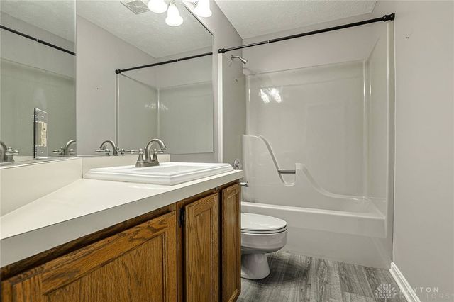 1047 Golfview Road 10, Middletown, OH 45042