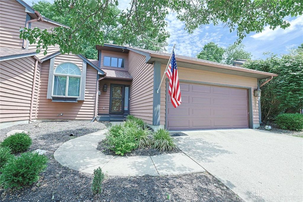 1047 Golfview Road 10, Middletown, OH 45042