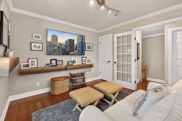 2500 Steck Ave 4, Austin, TX 78757
