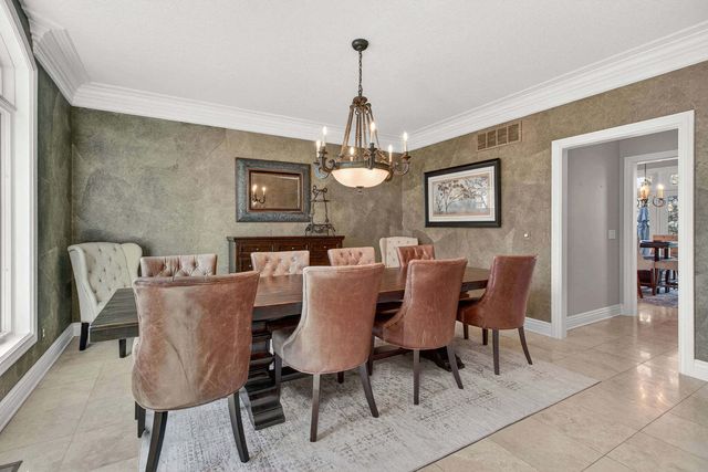 19159 248th Avenue, Bettendorf, IA 52722