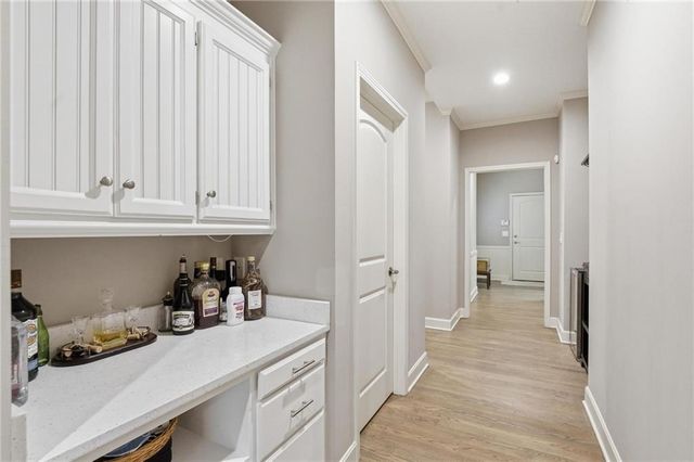11357 Buena Vista Street, Leawood, KS 66211