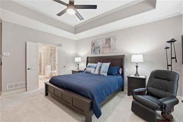11357 Buena Vista Street, Leawood, KS 66211