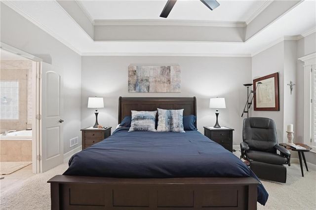 11357 Buena Vista Street, Leawood, KS 66211