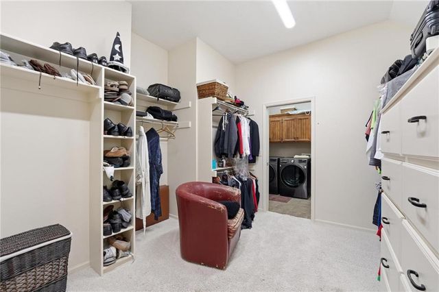 11357 Buena Vista Street, Leawood, KS 66211