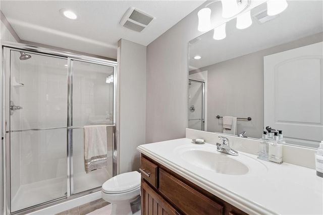 11357 Buena Vista Street, Leawood, KS 66211