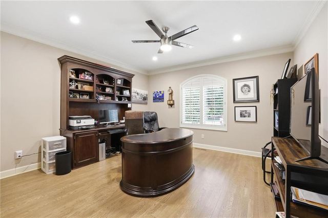 11357 Buena Vista Street, Leawood, KS 66211