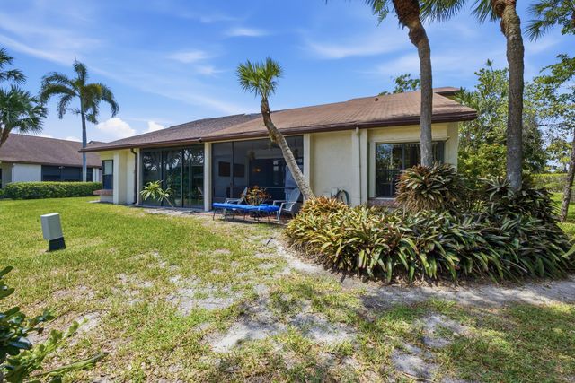 7516 English Court A, Lake Worth, FL 33467