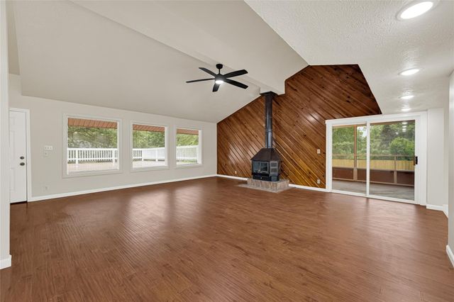 3302 Prairie Drive, Dickinson, TX 77539