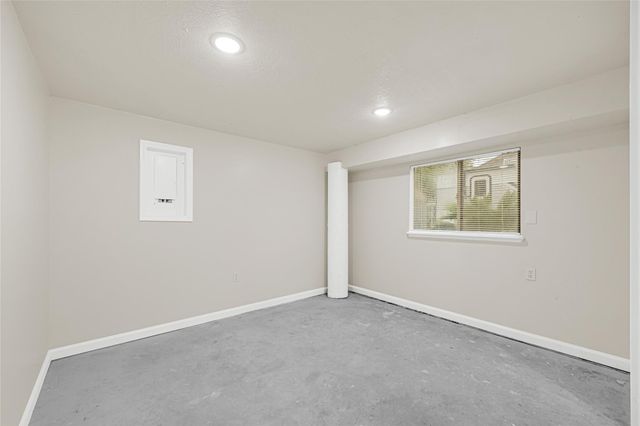 3302 Prairie Drive, Dickinson, TX 77539