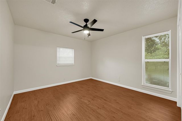 3302 Prairie Drive, Dickinson, TX 77539