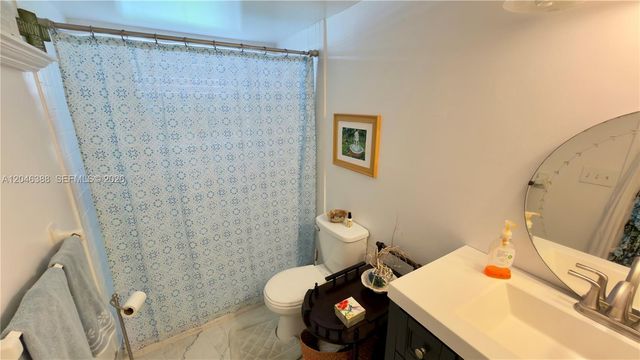 3241 Holiday Springs Blvd 108, Margate, FL 33063