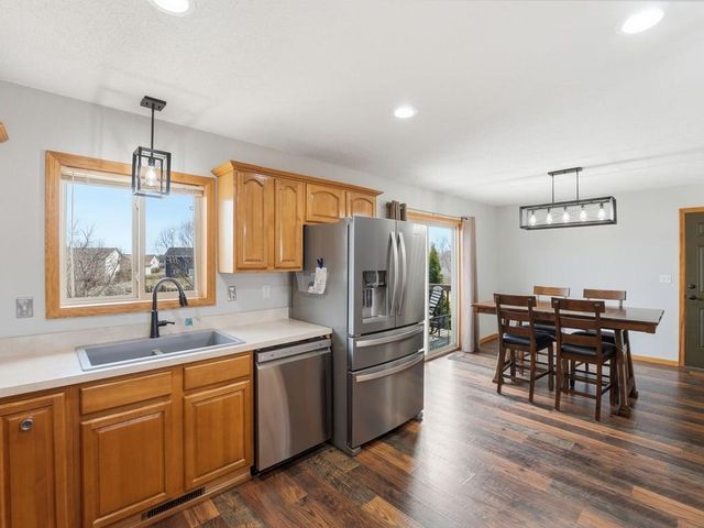 1508 Morning Glory Avenue, Sartell, MN 56377