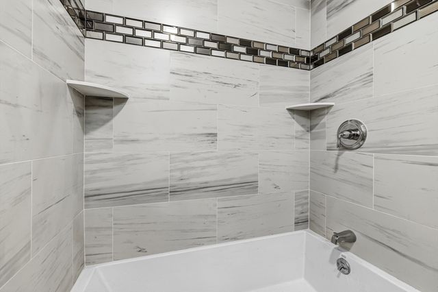 1001 Bay Street, Fall River, MA 02724