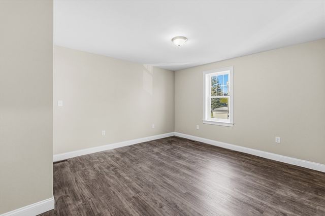 1001 Bay Street, Fall River, MA 02724