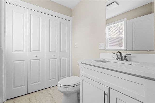 1001 Bay Street, Fall River, MA 02724