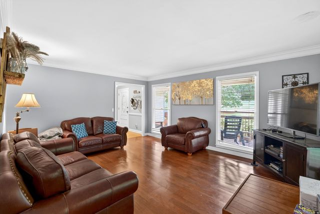 307 Thornhill Drive, Spartanburg, SC 29301