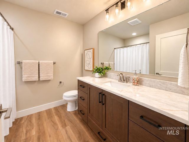 11663 W Endsley Ln, Star, ID 83669