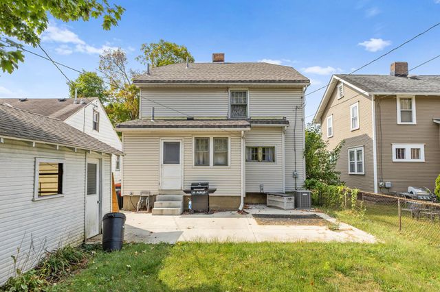 180 Neal Avenue, Newark, OH 43055