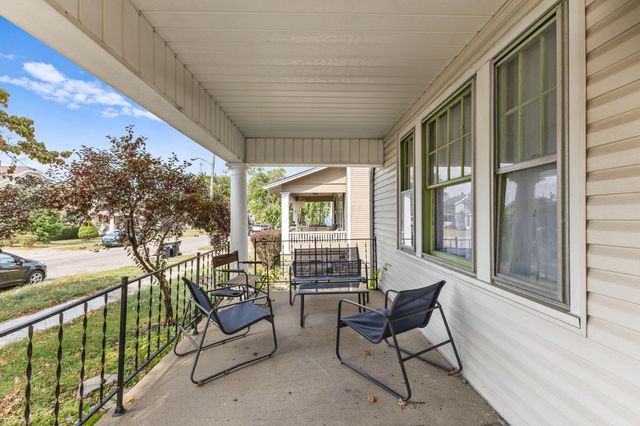 180 Neal Avenue, Newark, OH 43055