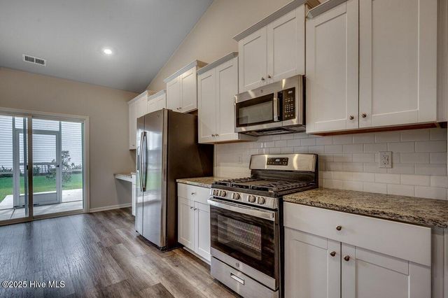 8761 Nashville Drive NW, Calabash, NC 28467