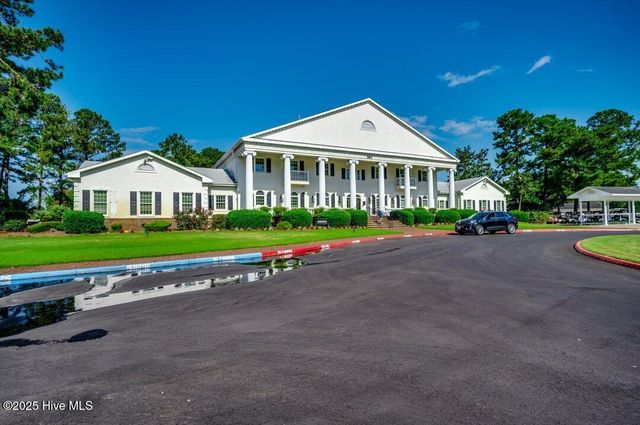 8761 Nashville Drive NW, Calabash, NC 28467