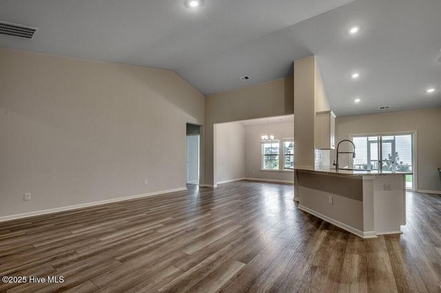 8761 Nashville Drive NW, Calabash, NC 28467