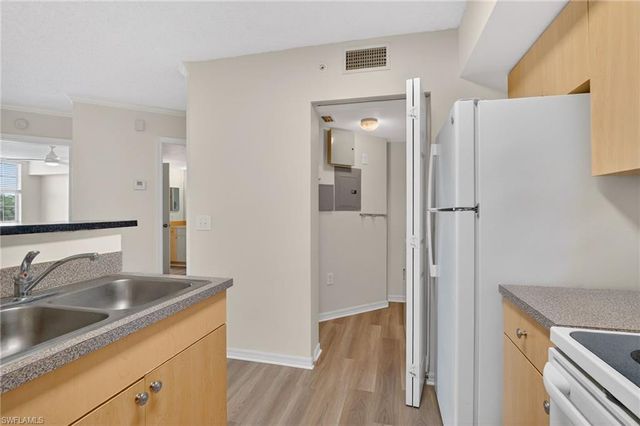 8754 River Homes LN 8206, Bonita Springs, FL 34135