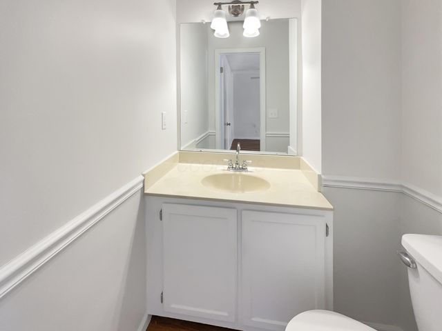 1947 Rockdale Drive, 33, Columbus, OH 43229