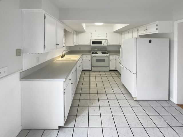 1947 Rockdale Drive, 33, Columbus, OH 43229