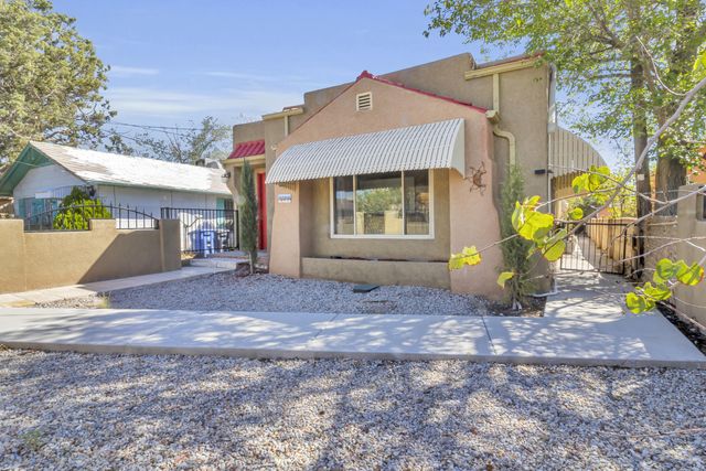 1208 12th Street NW, Albuquerque, NM 87104