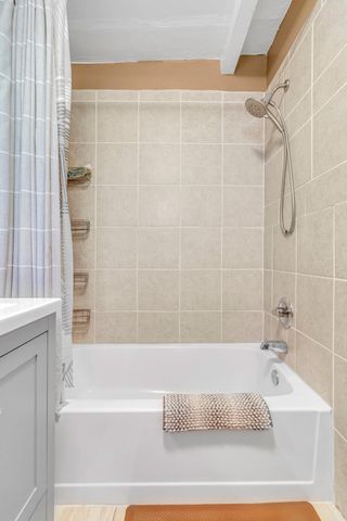 1208 12th Street NW, Albuquerque, NM 87104