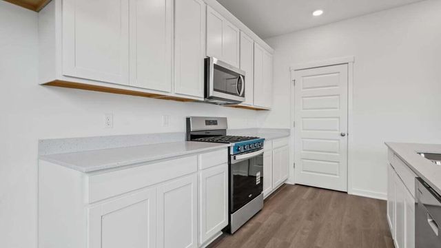 7562 W 106th Place, Crown Point, IN 46307