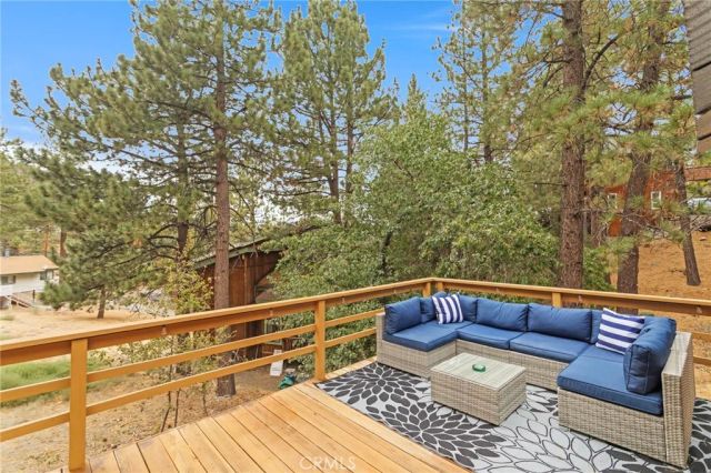 2080 Mojave Scenic Drive, Wrightwood, CA 92397